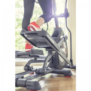 Schwinn 570E Crosstrainer - met Bluetooth + RunSocial en elektrische hellingshoek