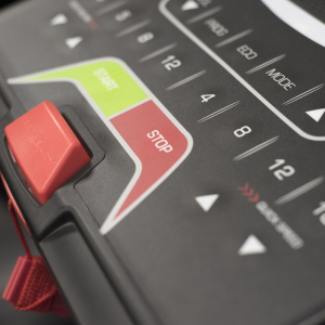 Toorx TRX-200 Treadmill - with 4 hp AC Motor - Bluetooth - Kinomap